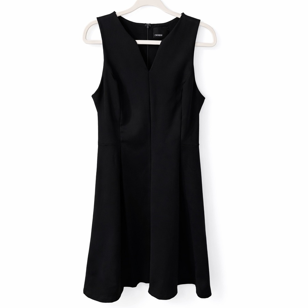 Cynthia Rowley Black Sleeveless A-Line Dress Small LBD Classic Career Cocktail